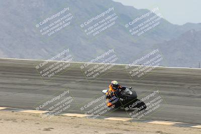 media/Nov-15-2025-Race Pace (Sat) [[8de605a2d8]]/Non Verified Riders (1st 20 Minutes)/Bowl (1015am)/